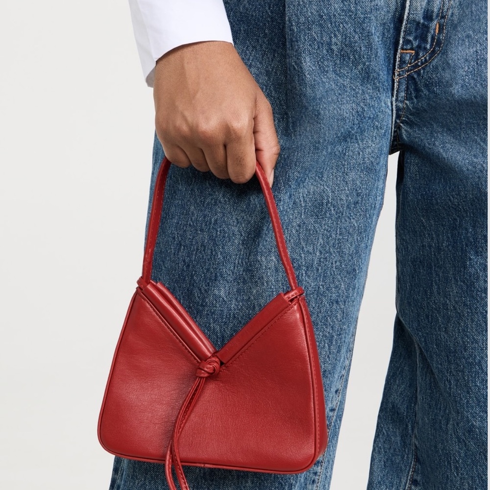 NWOT Reformation Mini Chiara Shoulder Bag *Sold out everywhere* - Picture 4 of 8